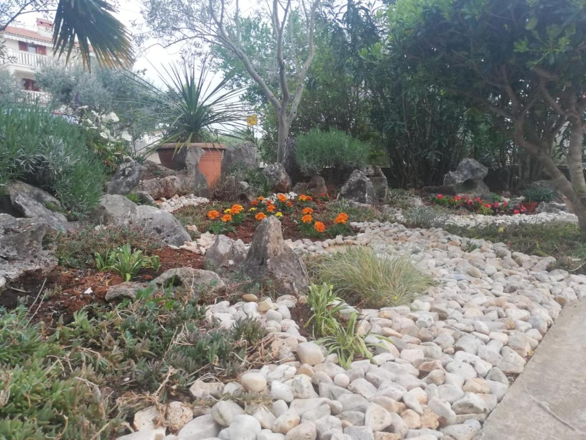 Lovely Sea View House In Malinska Island Krk Bagian luar foto