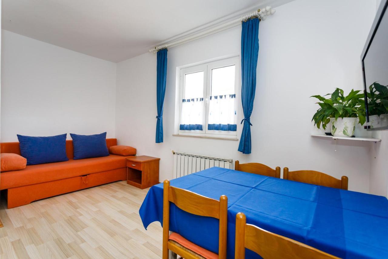 Lovely Sea View House In Malinska Island Krk Bagian luar foto