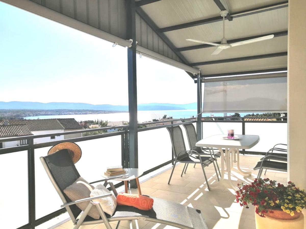 Lovely Sea View House In Malinska Island Krk Bagian luar foto