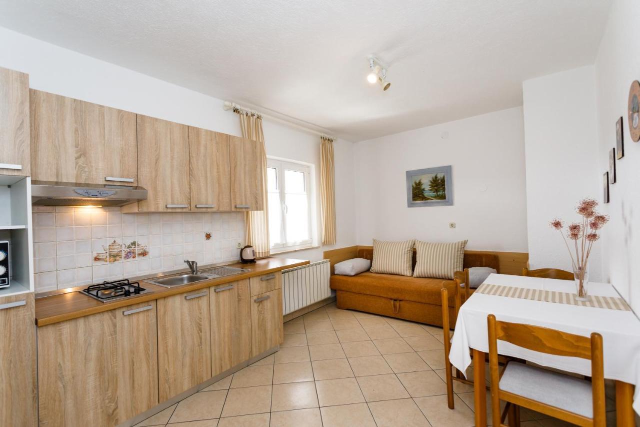 Lovely Sea View House In Malinska Island Krk Bagian luar foto