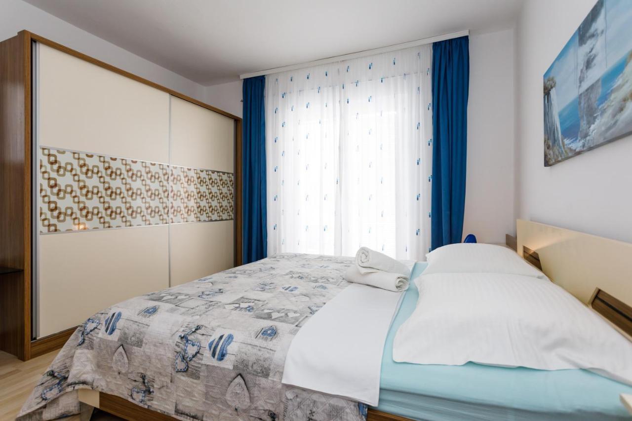Lovely Sea View House In Malinska Island Krk Bagian luar foto