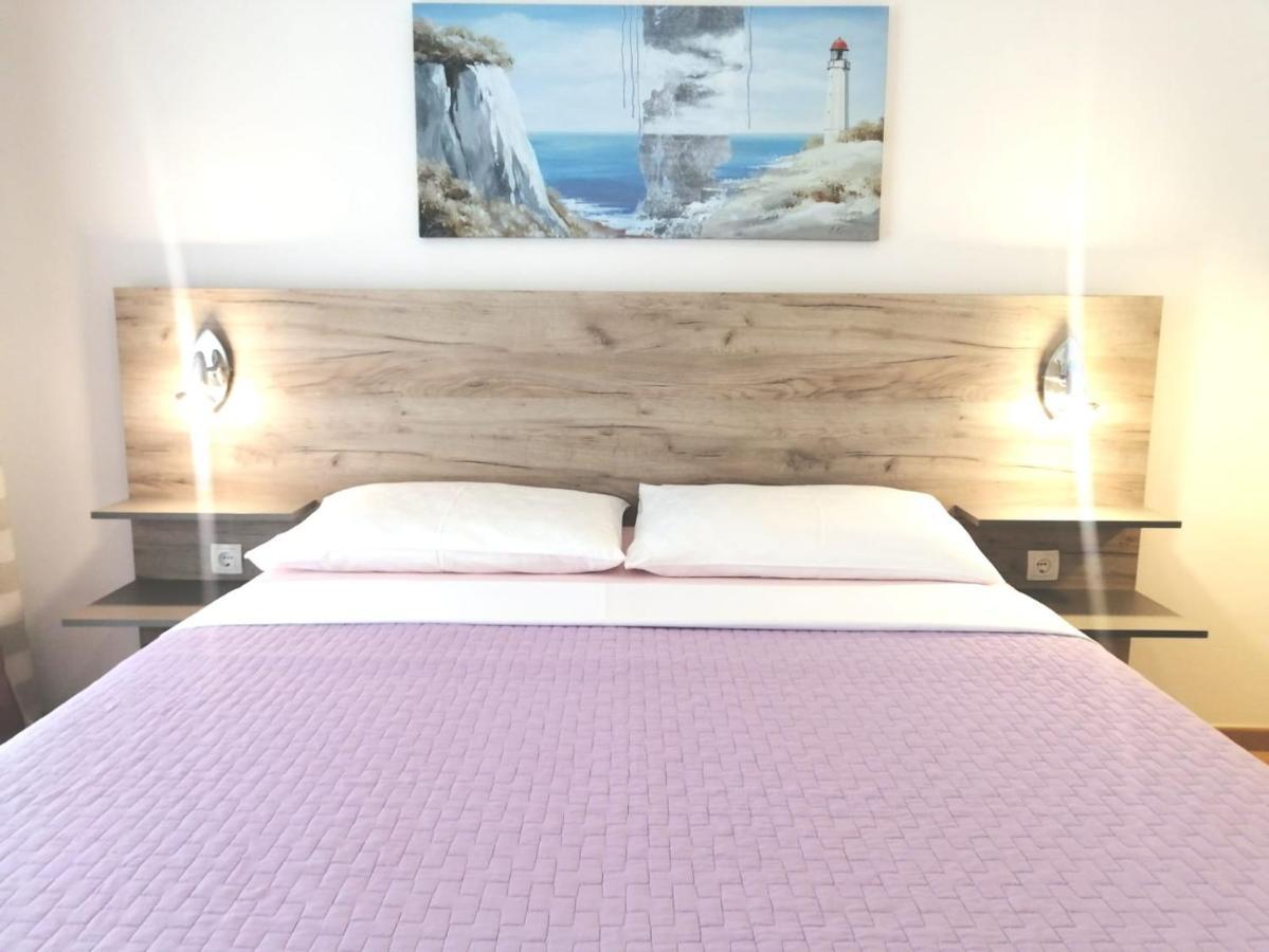 Lovely Sea View House In Malinska Island Krk Bagian luar foto